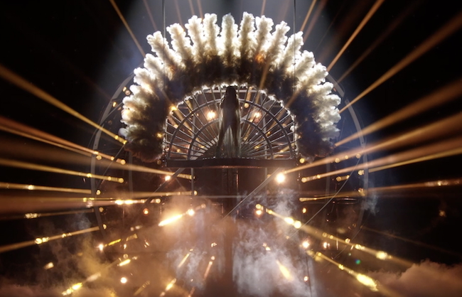 Moving lights programmer for 1001 Seasons of Elie Saab